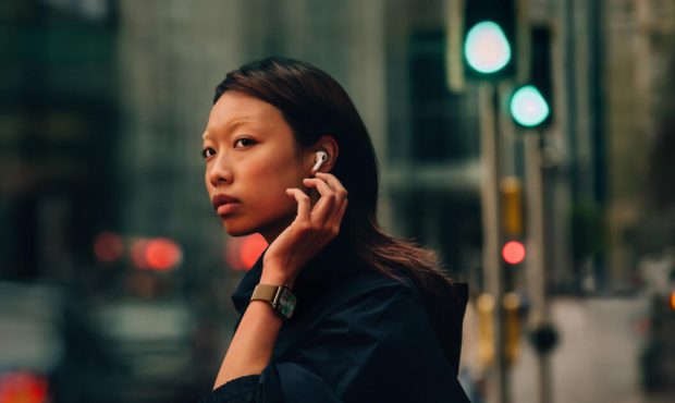 Airpods با حرکات جدید: اپل پایان می یابد Airpods با حرکات جدید: اپل پایان می یابد